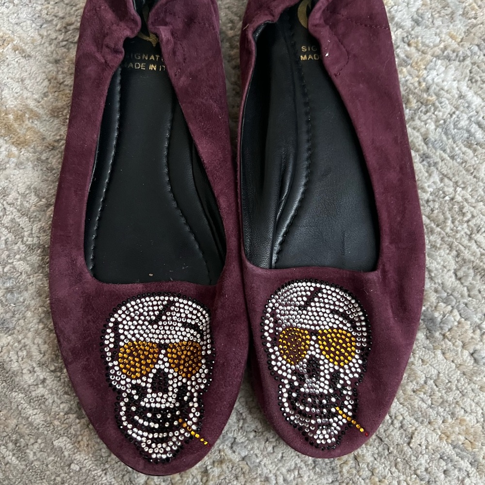 Suede flat